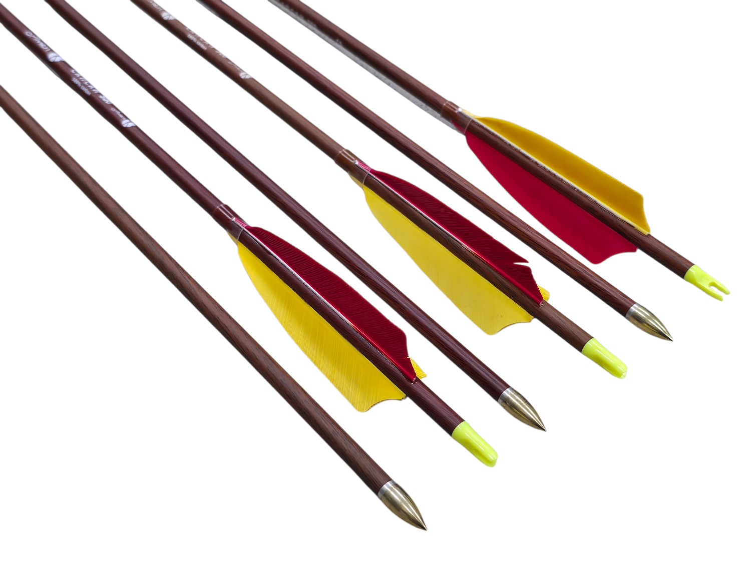 Стрела лучная карбон пот дерево САПСАН натуральное оперение